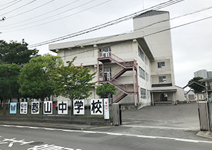 仙台市立郡山中学校